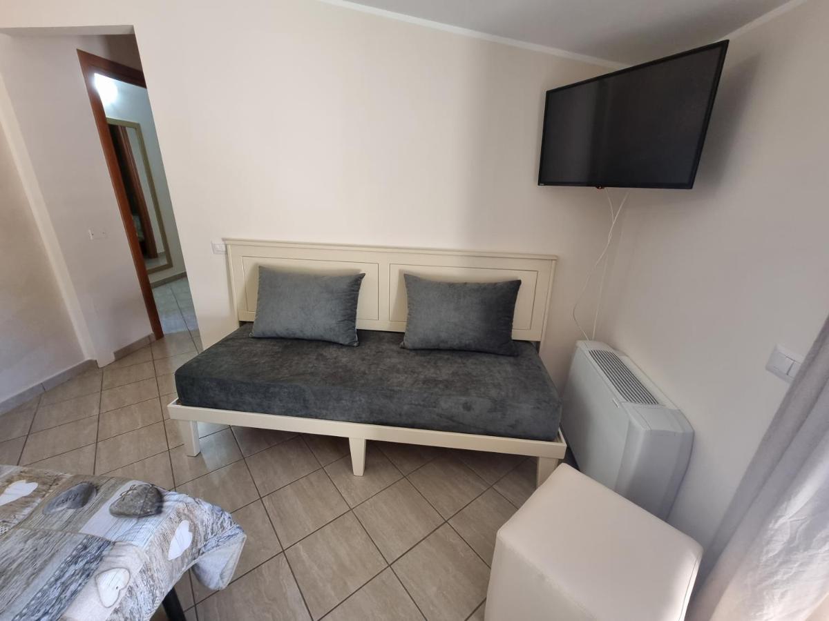 B&B E Casa Vacanza Al Castello Roccella Ionica Luaran gambar
