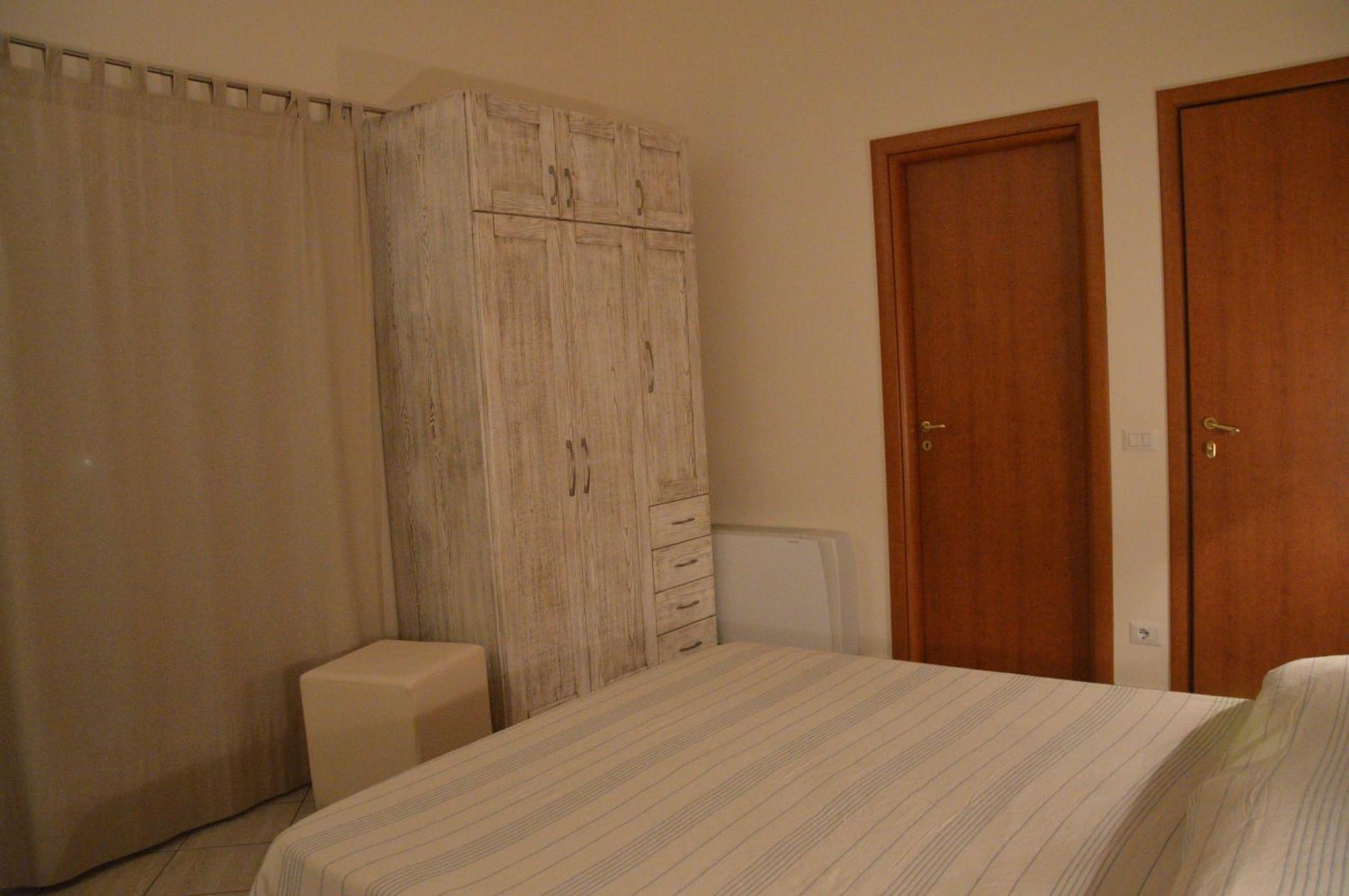 B&B E Casa Vacanza Al Castello Roccella Ionica Luaran gambar