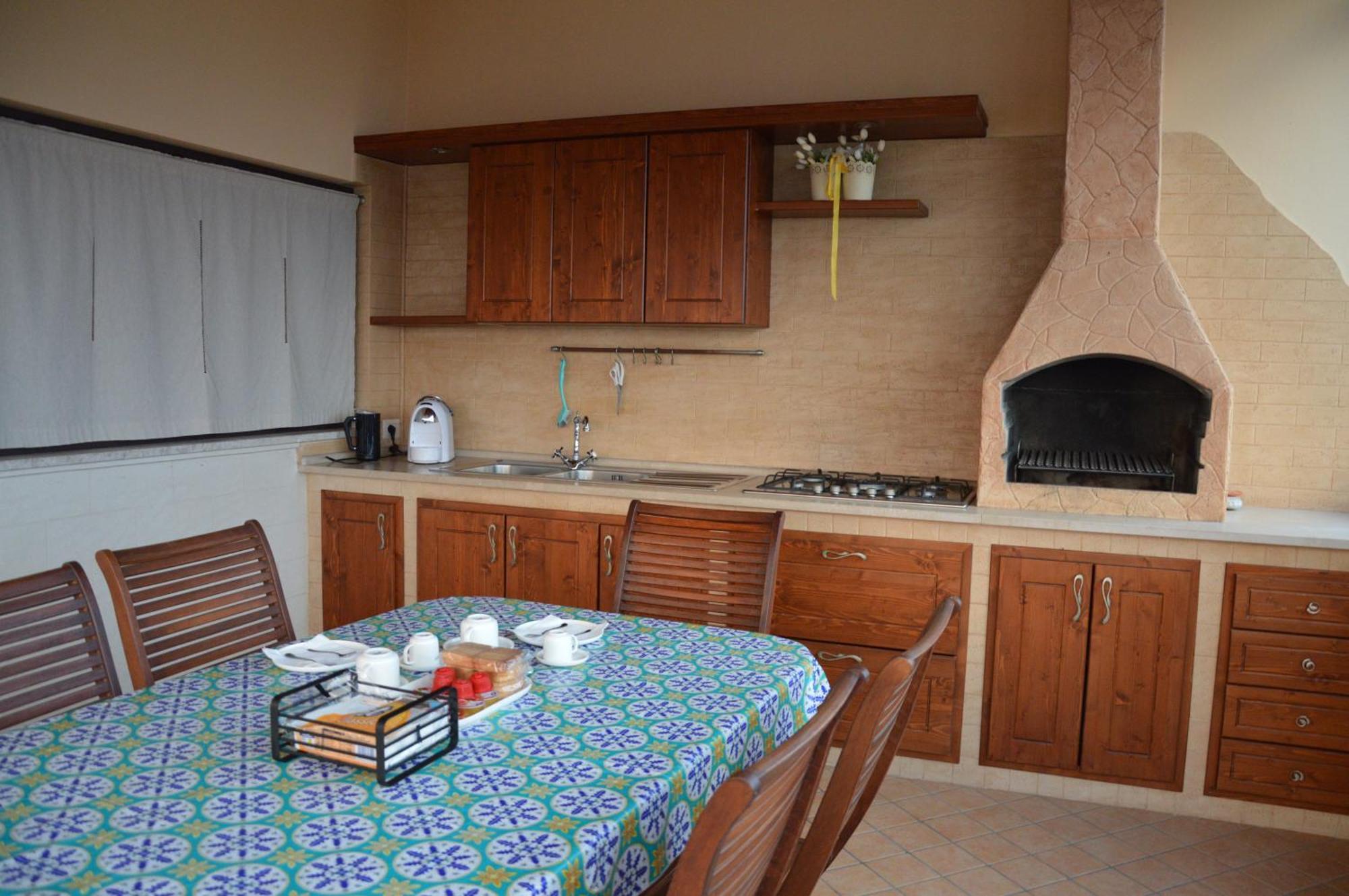 B&B E Casa Vacanza Al Castello Roccella Ionica Luaran gambar